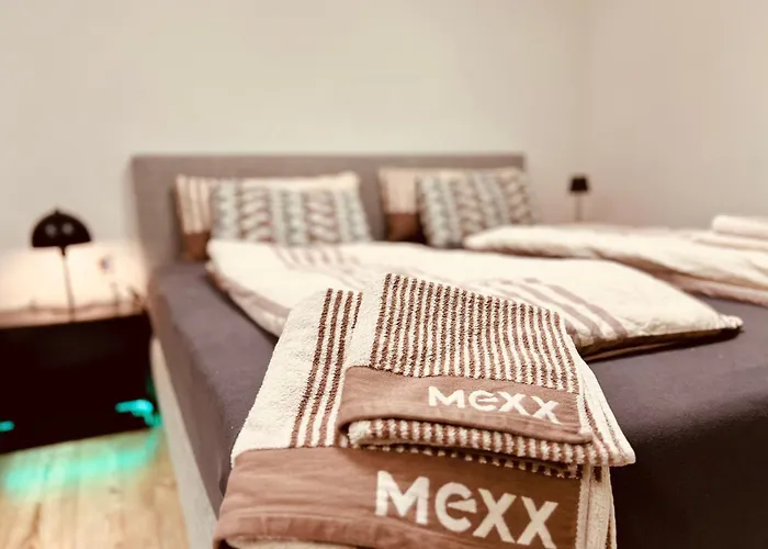 Cologne Luxe Living: Opulent Elegance Unleashed